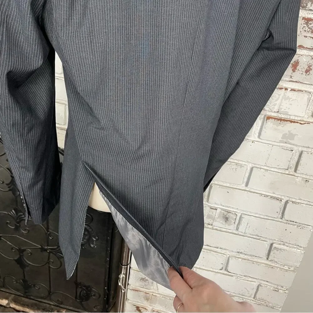 Vintage 90s Pierre Carden Men’s Grey Pin Stripe Lined Blazer Size 36